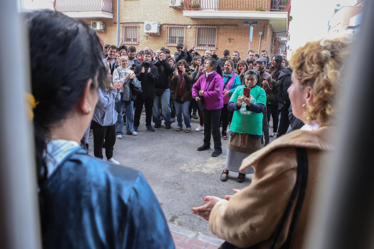 Acción contra un desahucio en Vallecas, Madrid.